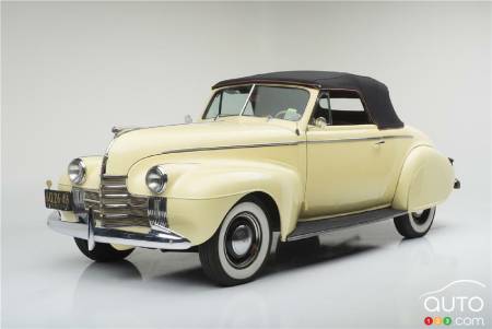 1940 Oldsmobile Series 60 Convertible